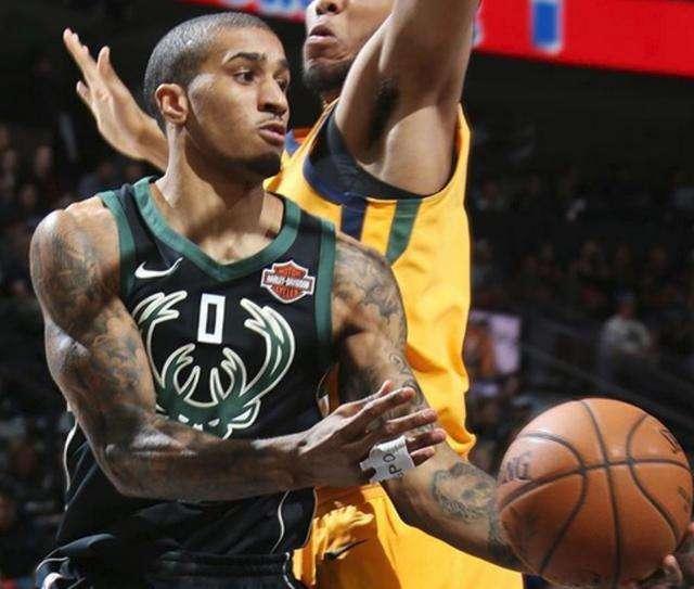 更挑明了球 更挑明了球