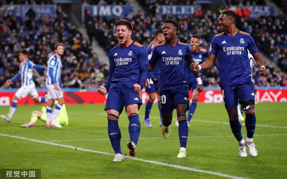 国米前锋卢 国米前锋卢