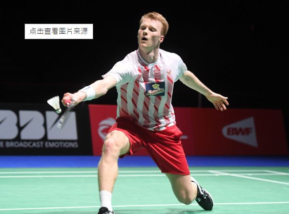 低射命中 低射命中